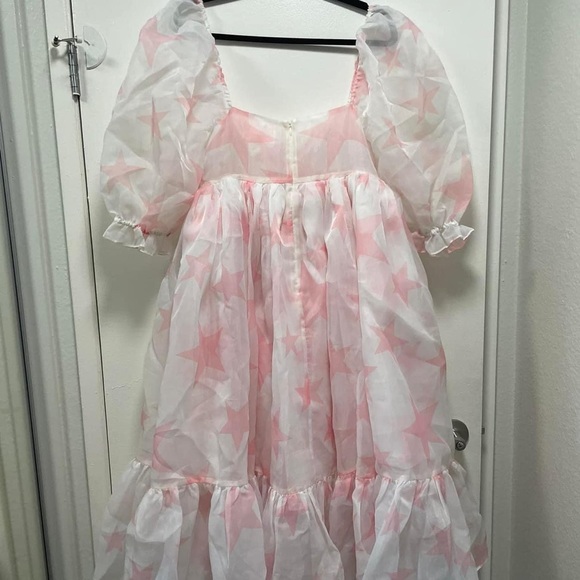 Selkie Powdered Star French Puff - Picture 3 of 4